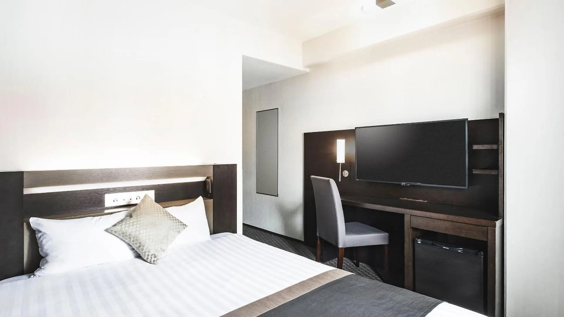 Hotel New Hankyu Osaka Annex