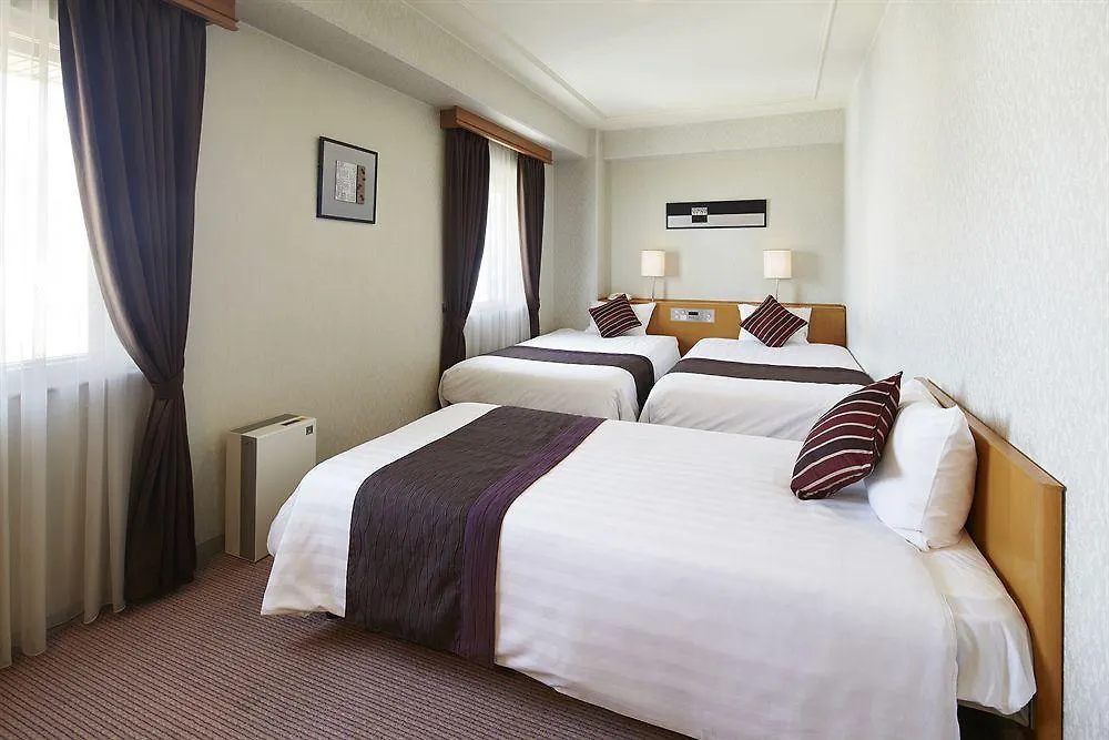 Hotel New Hankyu Osaka Annex 3*,