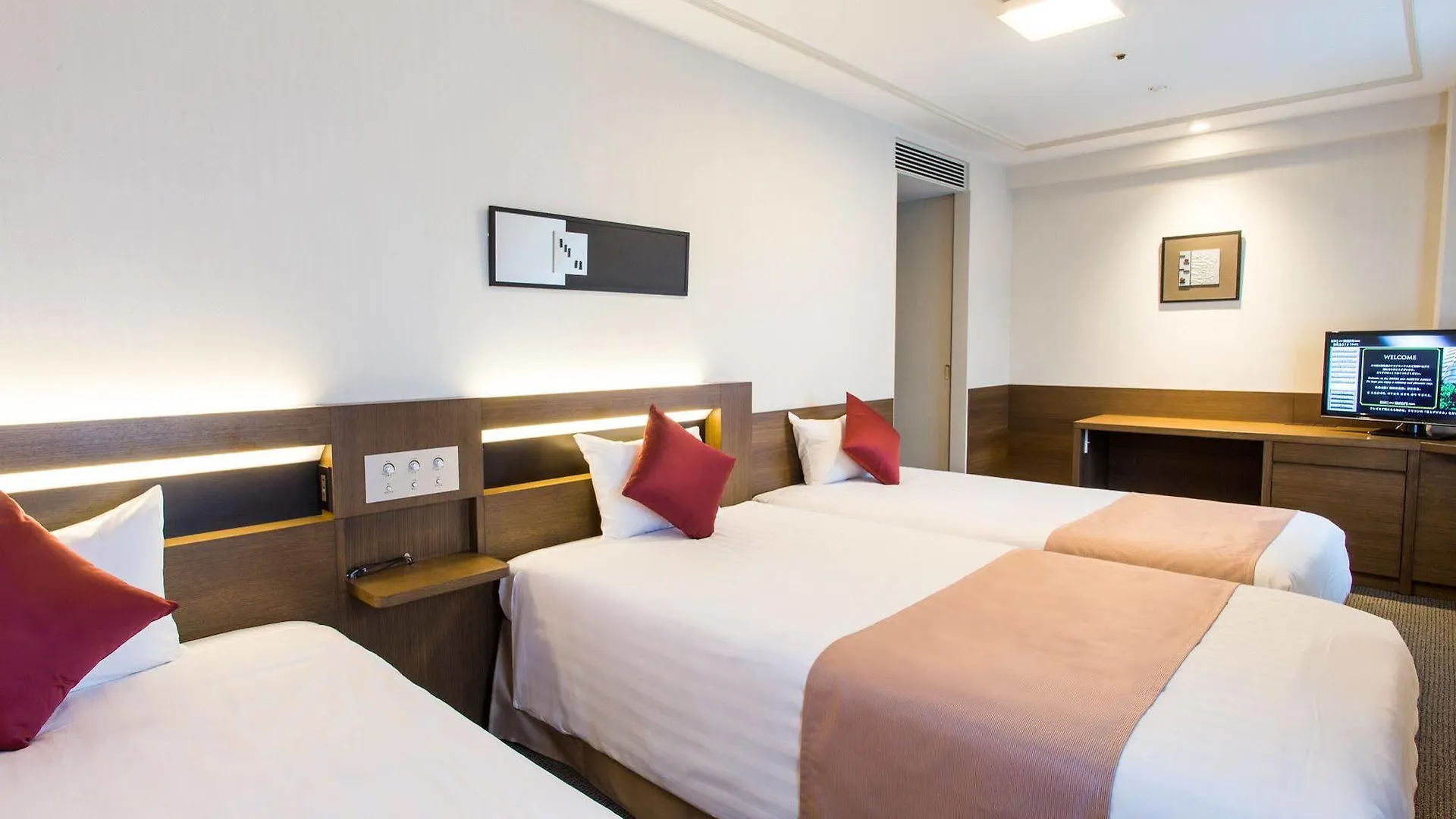 ***  Hotel New Hankyu Osaka Annex Japan