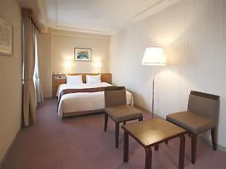 Hotel New Hankyu Osaka Annex 3*,